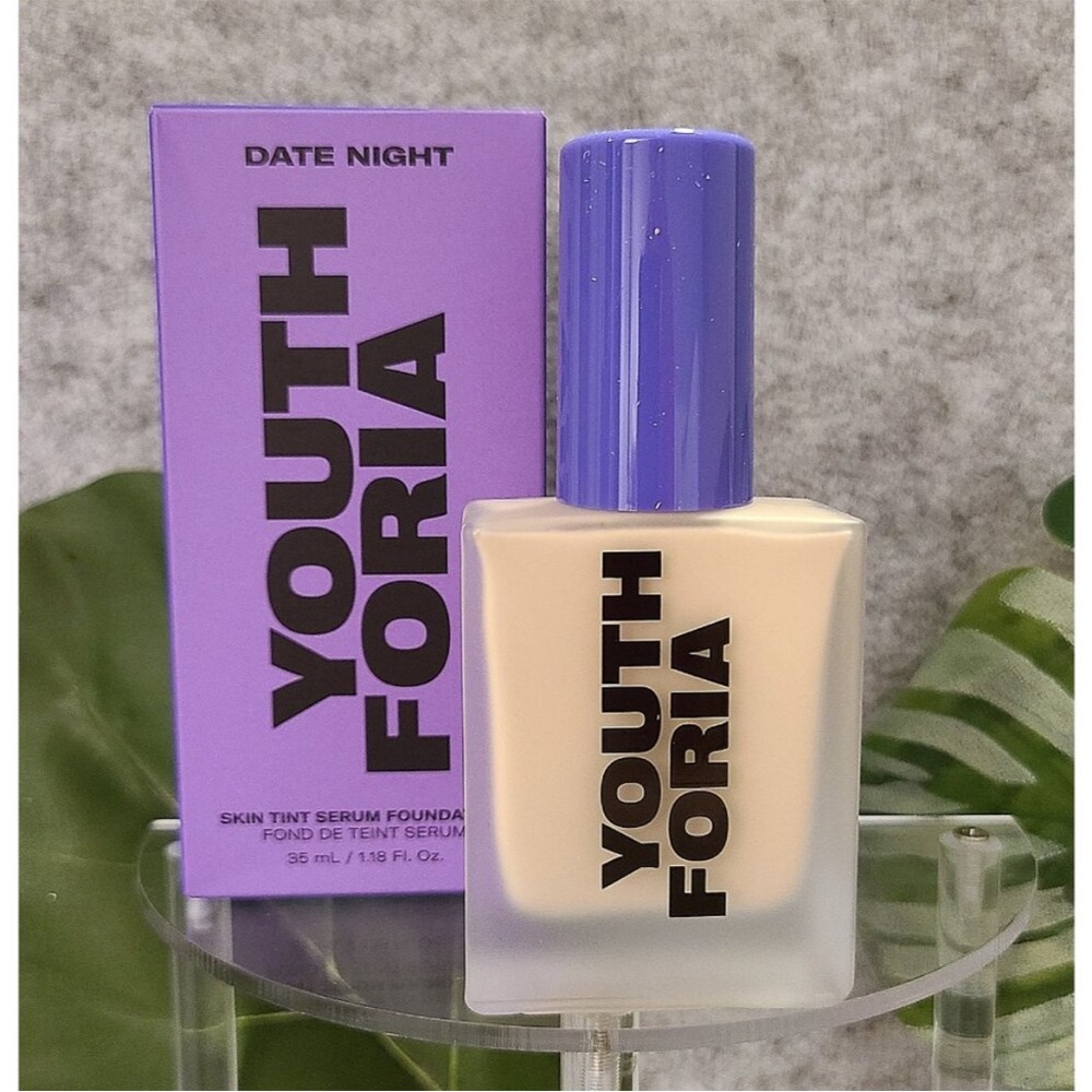 Youth Foria Skin Tint Serum Foundation Fair Neutral 110 NIB